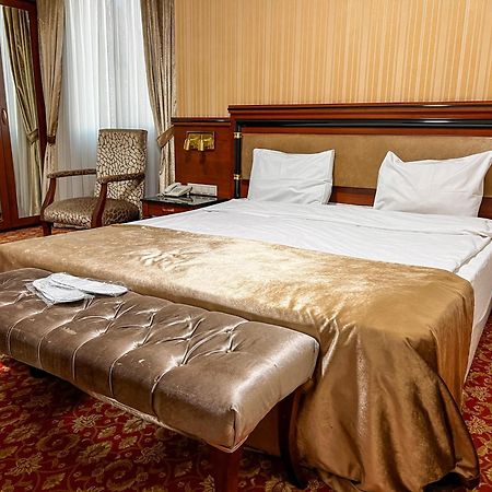 Atropat Old City Hotel バクー エクステリア 写真
