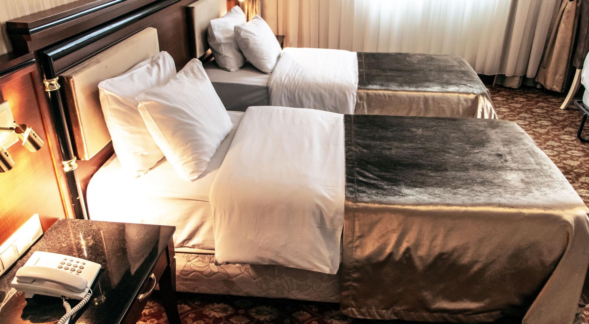 Atropat Old City Hotel バクー エクステリア 写真