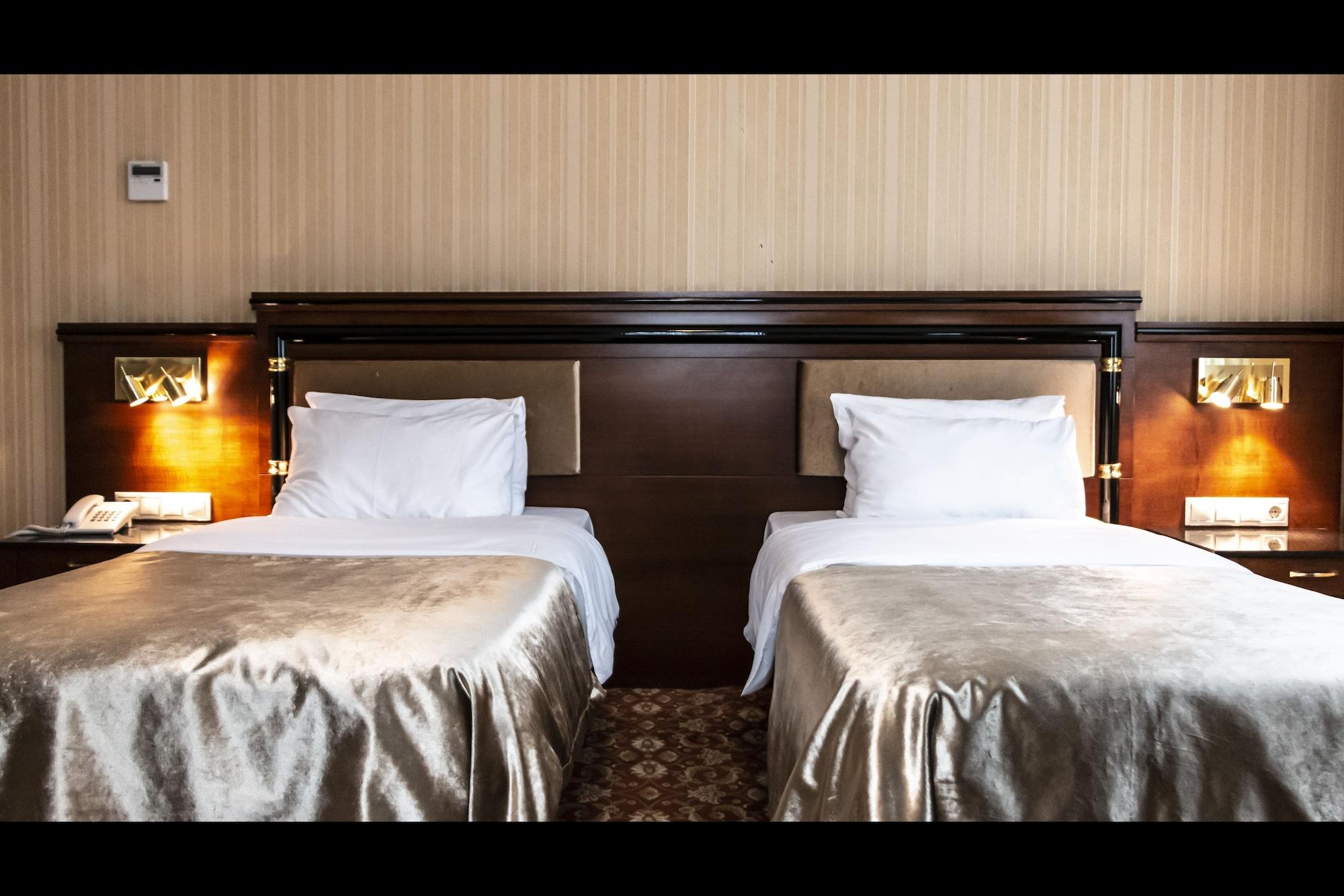 Atropat Old City Hotel バクー エクステリア 写真
