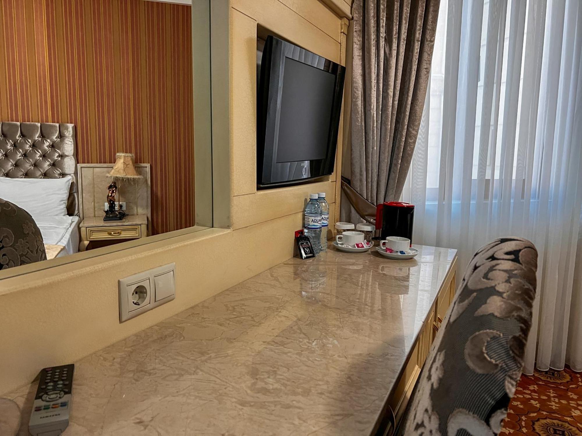 Atropat Old City Hotel バクー エクステリア 写真