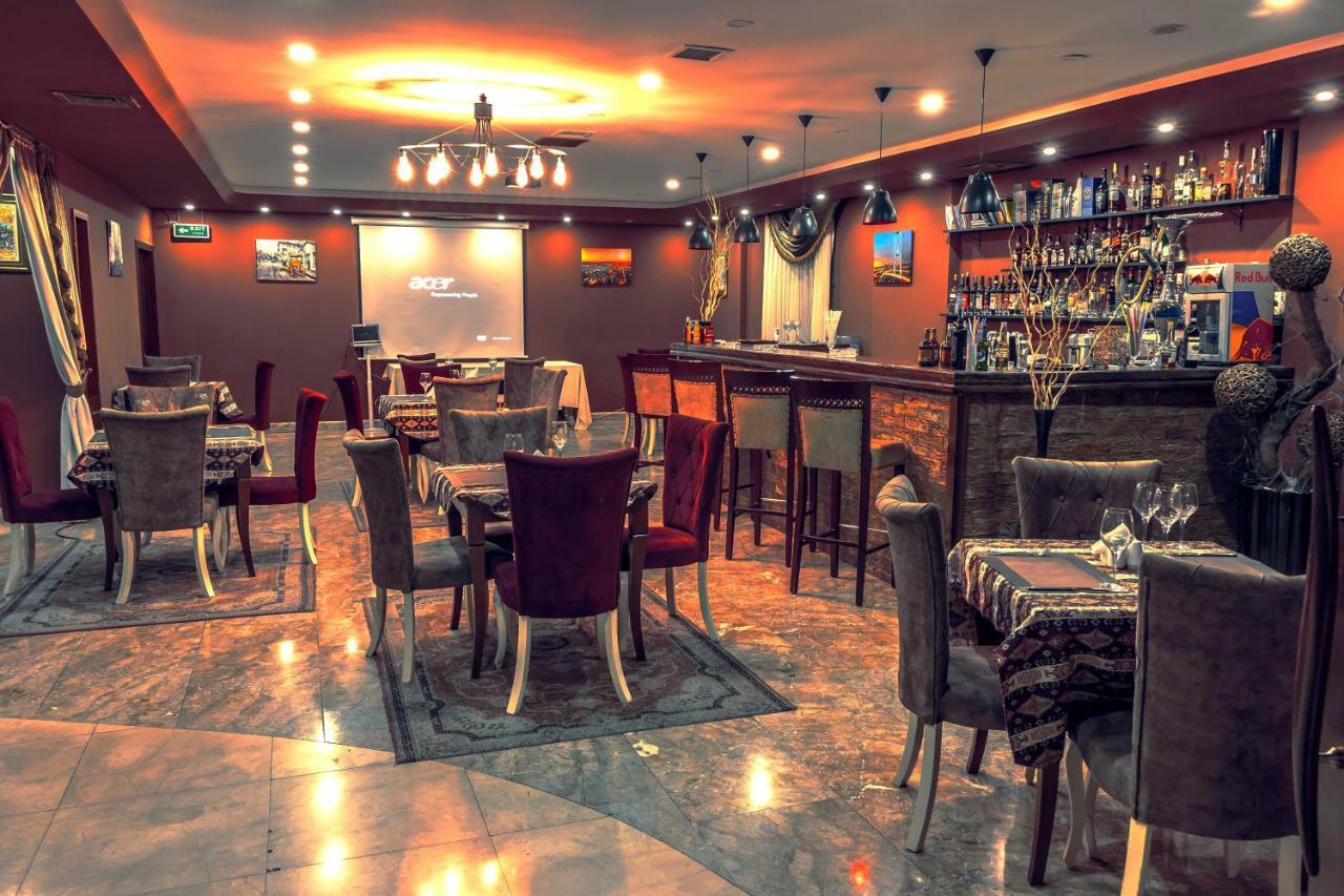 Atropat Old City Hotel バクー エクステリア 写真