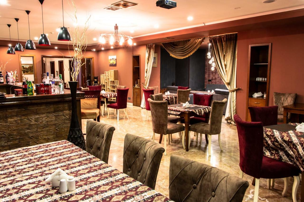 Atropat Old City Hotel バクー エクステリア 写真